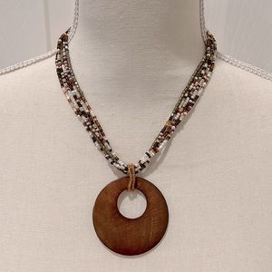 Adjustable beaded necklace